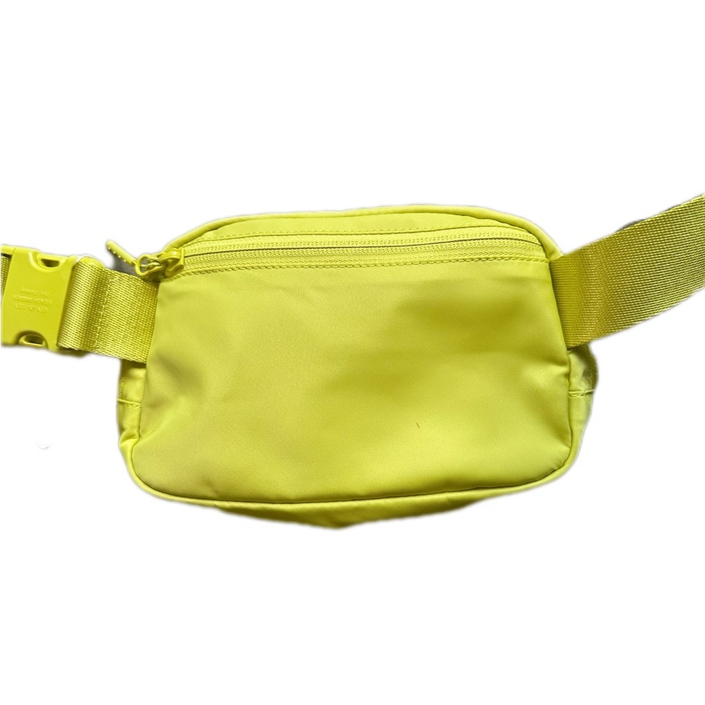 Lululemon Everywhere Belt Bag Crossbody Electric Lemon Neon Yellow - Picture 14 of 14